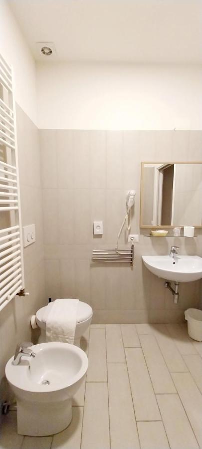 Hotel Brotas ريميني المظهر الخارجي الصورة