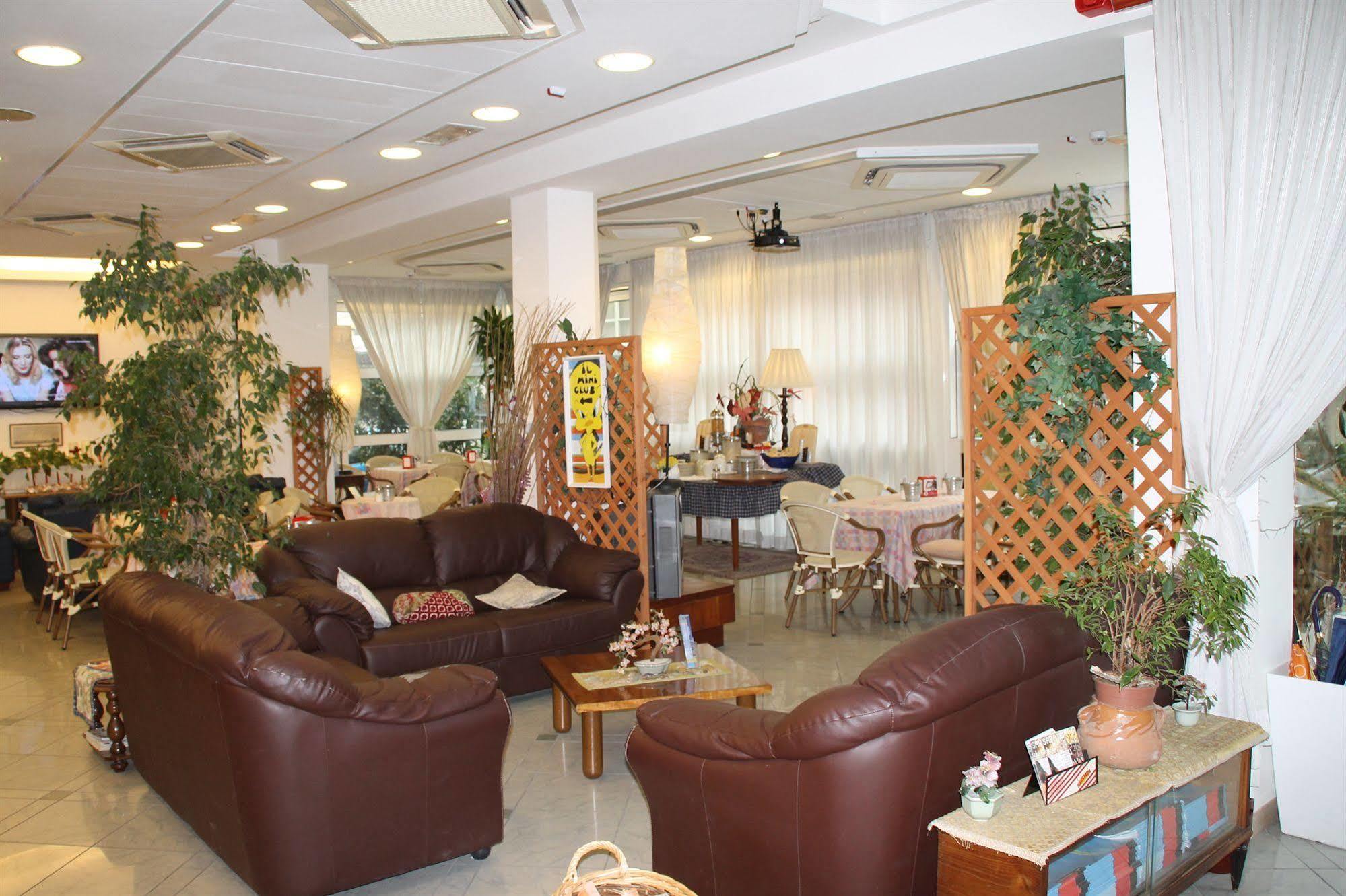 Hotel Brotas ريميني المظهر الخارجي الصورة