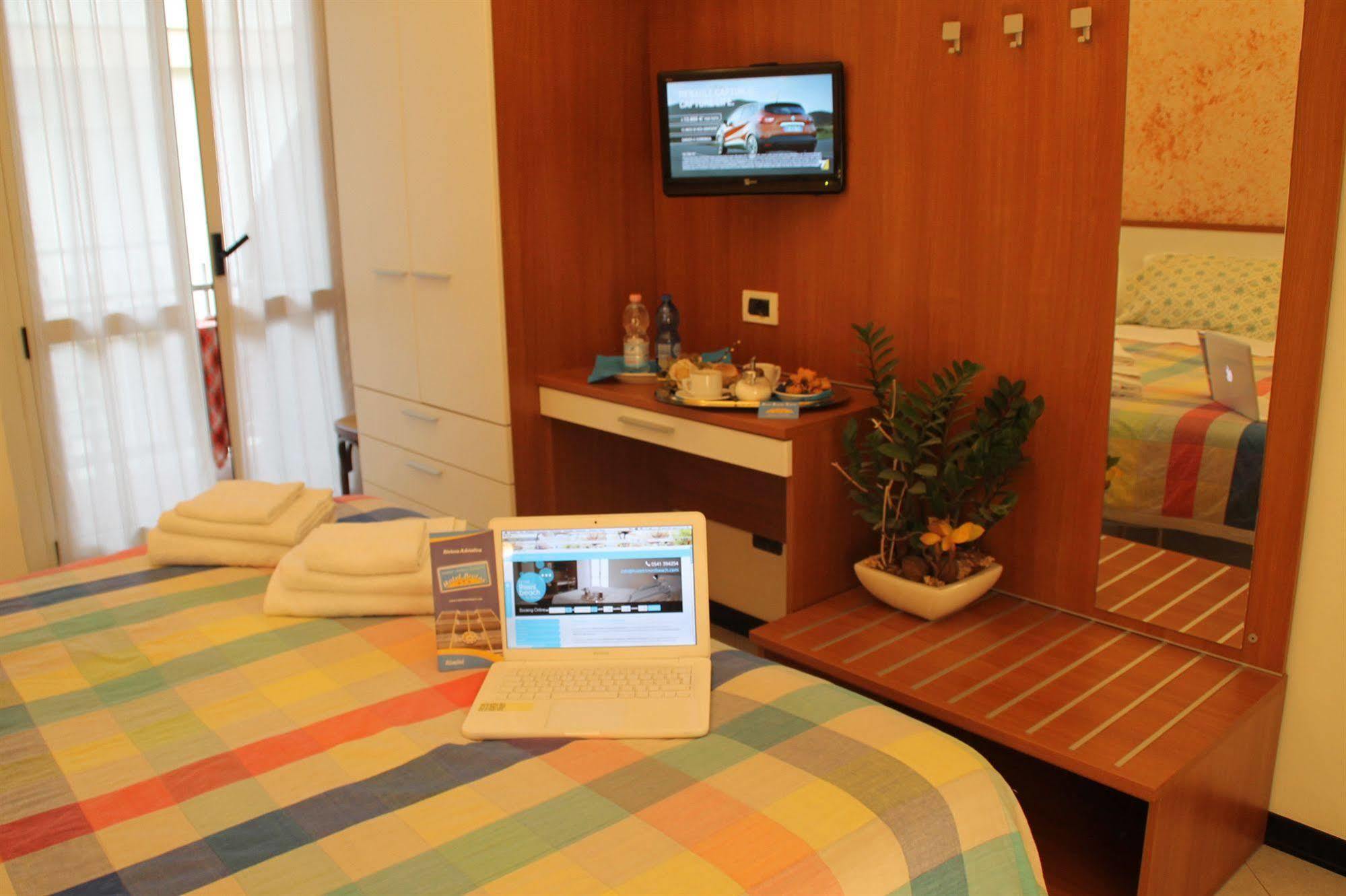 Hotel Brotas ريميني المظهر الخارجي الصورة